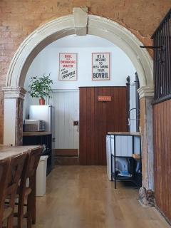Georgian stable for four, Malvern Hills, with EV charger - 1