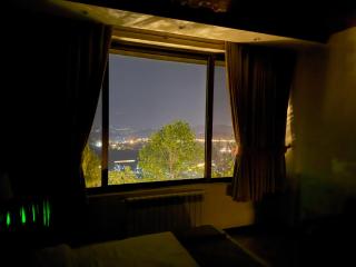 RockCliff Resort Executive Room - Kashmir Point- 5 Mins to GPO - 7