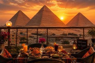Sunshine Pyramids& Grand Museum View - 0