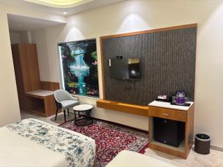 Hotel Dwarka Palace - 3