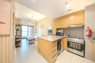 Private 1-Bedroom with living room apartment - Balcony - 8