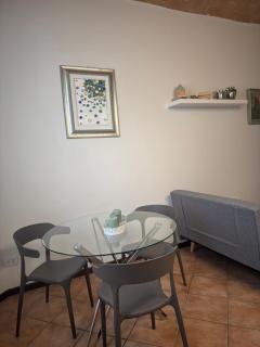 Suite Cento14 Di fronte Casa di Cura Fogliani Vicino centro storico Parcheggio privato - 4