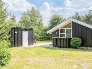 6 person holiday home in Ulfborg - 1