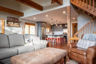 Trailside Mountain View 4-BR Okemo Haven - 9