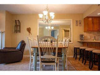 Family-Friendly Condo at Okemo with Fireplace - 4
