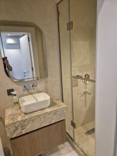 Newly finished 2-bedroom apartment, fully equipped - 7