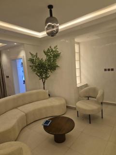 Newly finished 2-bedroom apartment, fully equipped - 2