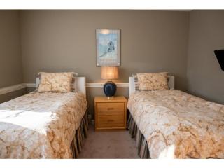 3BR Ski-In Ski-Out Condo at Okemo with a Fireplace - 5