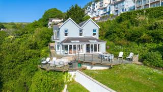 Homefield, Luxury 5-Bed Villa in Kingswear, Devon - 0