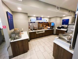 Holiday Inn Express - Wichita North - Park City by IHG - 5