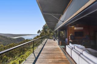 Big Hill Rustic Retreat - BYO Linen - 5