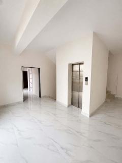 Luxury 1Bedroom & Parlor Central GRA Ikeja - 4