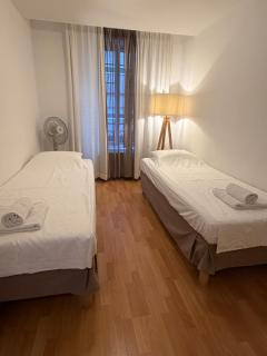 Charm and comfort in the heart of Geneva - 1