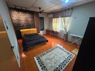 De Nyaman Homestay Private Pool Mslim Only - 8