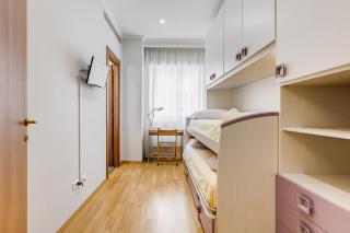Vatican Flat- 2Bedrooms,2Ensuite Baths & Balcony - 7