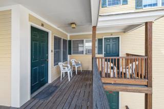 Quaint 1BR Getaway 2 Minutes to Okemo Mountain - 2