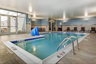Holiday Inn Express Bettendorf - Davenport NE by IHG - 8