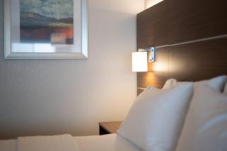 Holiday Inn Express Houghton-Keweenaw by IHG - 9