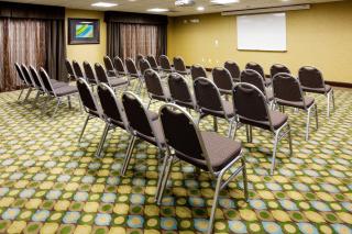 Holiday Inn Express and Suites Limerick - Pottstown by IHG - 2