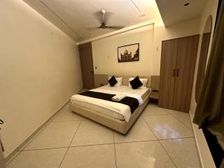 Hotel 9 Square Rajkot - 5