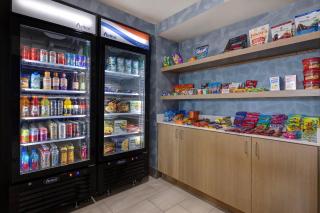Holiday Inn Express & Suites Central Omaha by IHG - 1