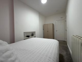 Cozy 2-BDR Apt - Room service - Free parking - 2