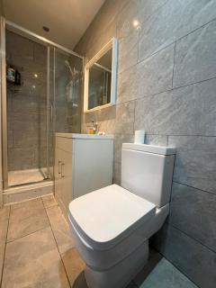 Cozy 2-BDR Apt - Room service - Free parking - 5