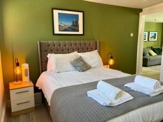 Jude's Place - 9