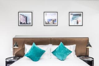 Holiday Inn & Suites Sydney Bondi Junction by IHG - 9