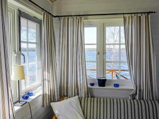6 person holiday home in GULLSPåNG - 6