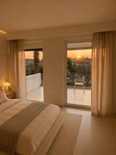 Boutique Apartment 5 min walk to Beach - 9