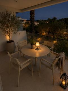 Boutique Apartment 5 min walk to Beach - 7