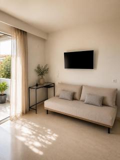 Boutique Apartment 5 min walk to Beach - 6