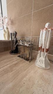 Modern & Cozy 2 BR Apartment in Madinaty - 6
