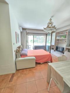 EUR Charme Apt&GARDEN - 2