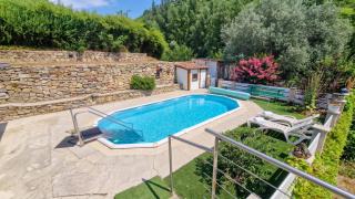 Charmant T2 avec Cuisine Équipée, cour au Calme & Piscine - 0