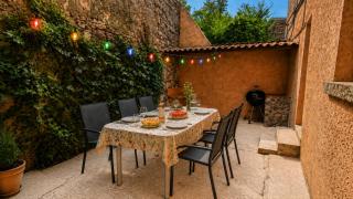 Charmant T2 avec Cuisine Équipée, cour au Calme & Piscine - 8