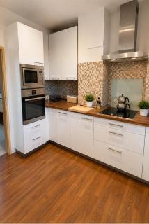 Modern Berlin Home near Messe Berlin & Olympic Stadium - 2