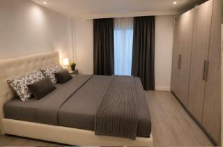 Modern Berlin Home near Messe Berlin & Olympic Stadium - 1