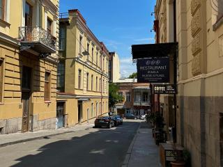 Atoneli Apartment - 0