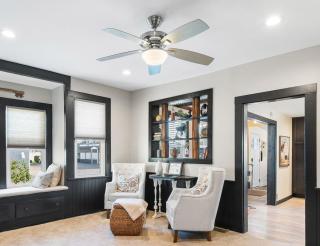 Luxurious 1875 Home, Lg Primary Central Location - 3