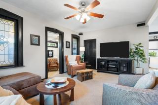 1875 Home, Curated Luxury Centrally Located - 1