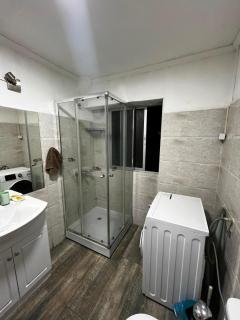 Comfortable apartment near the Sta Lucia metro station and UC Hospital - 8