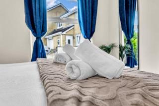 2 Bedroom House at Buxton Peak District - 4