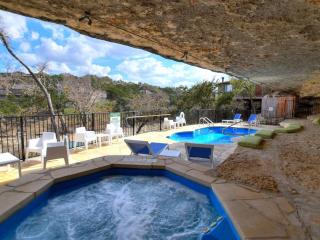 Lake Travis Bungalow Casita Golden Rod #2 - 1
