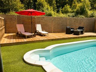 Séjour Romantique Jacuzzi intérieur Privé - 9