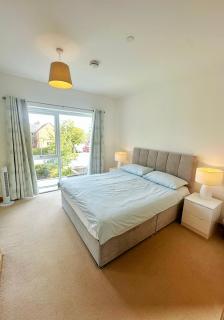 Beautiful 2-Bedroom Semi-Detached House Near Cambridge Station with 2 Free Parking Spaces, Private Garden, 264 Mbps WiFi - 6