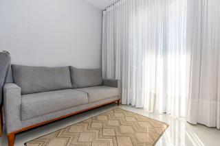 Apto de 2 Quartos no Centro, perto de tudo-CNA0612 - 2