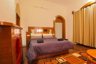 Oak Linke Cottage - 1