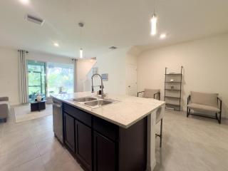 South Shore Suites - 5